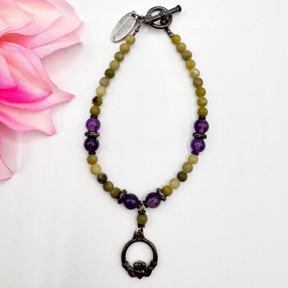 Connemara Marble Amethyst Claddagh Charm Bracelet Made In Ireland Pewter 8”